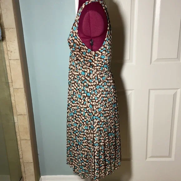 Like new DVF silk halter dress - Picture 6 of 9